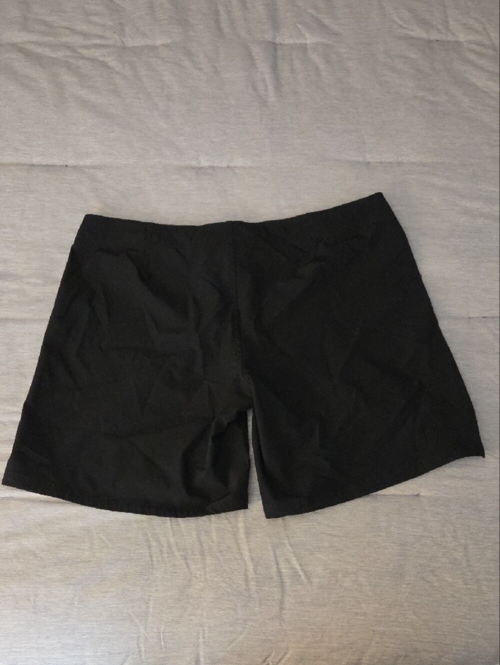 Roxy Women’s Black Swim Board Shorts - Picture 4 of 4